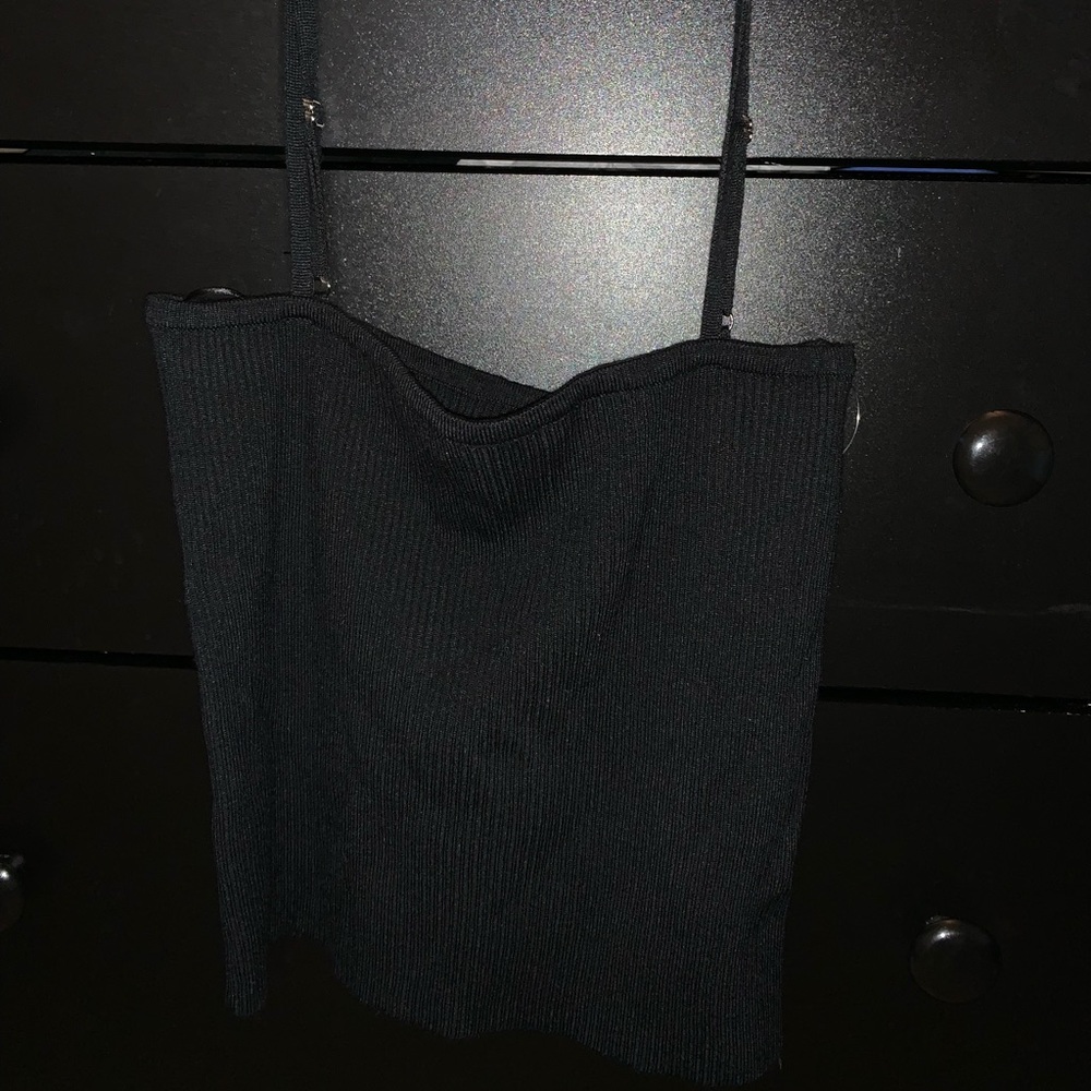 Straight line tank top